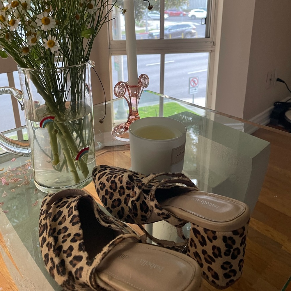 Isabella Anselmi Cheetah Print Block Heels.